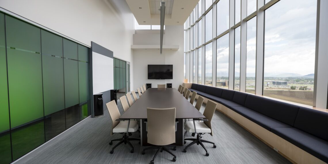 Guide to Choosing the Right AC System for Your Office